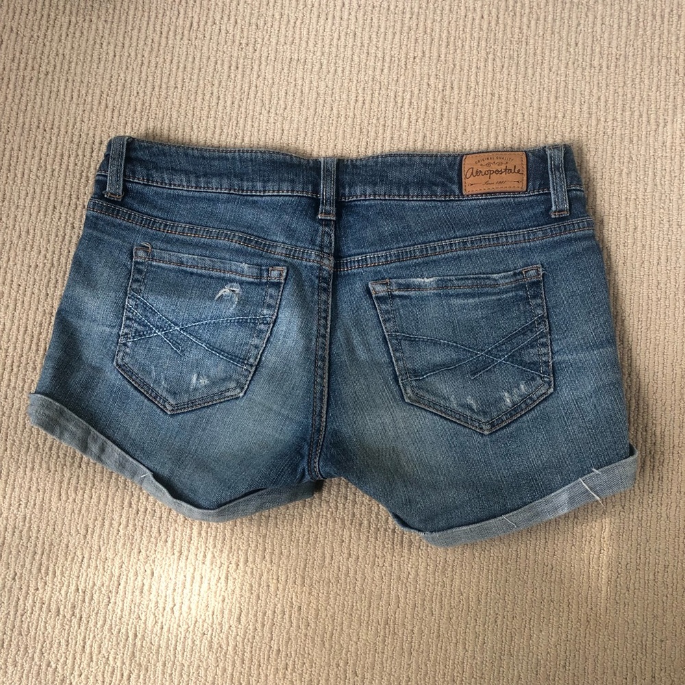 ❌SOLD❌Aeropostale Distressed Midi Jean Shorts - Picture 2 of 7